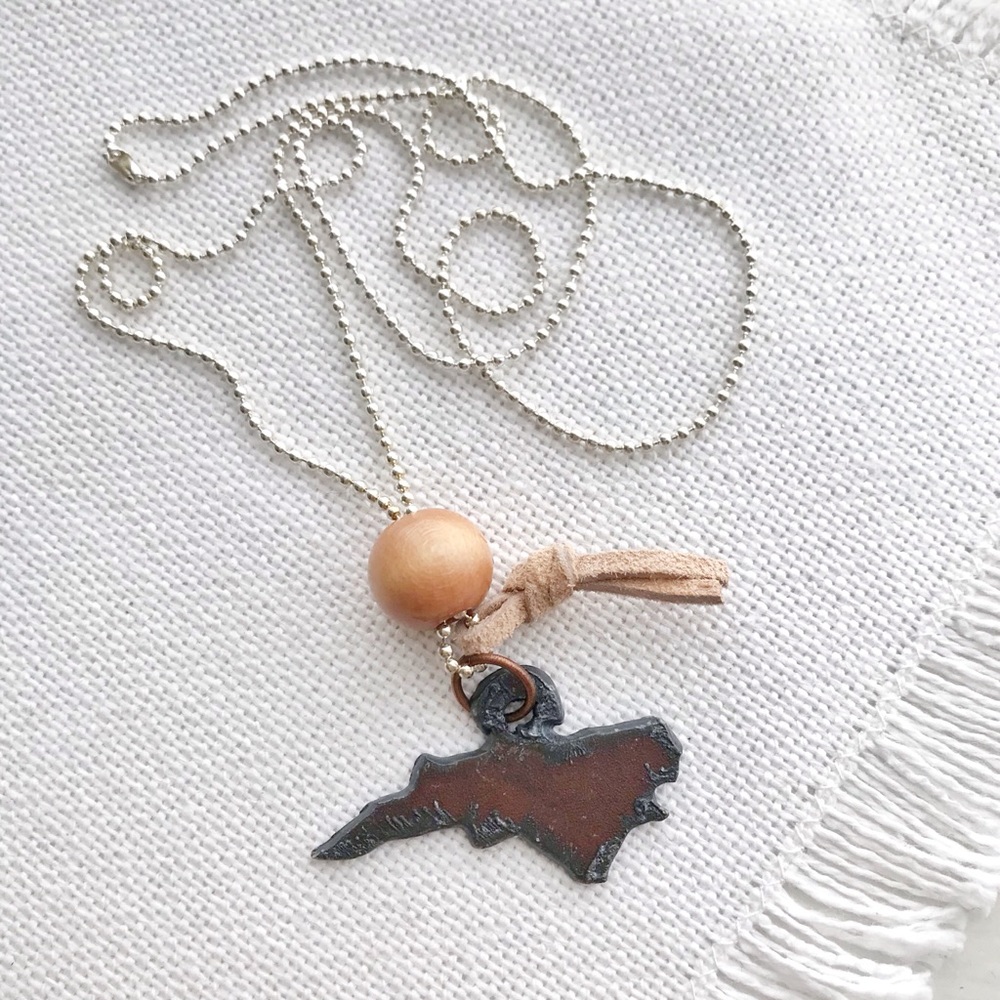 Rustic NORTH CAROLINA Handmade Boho State Necklace - Picture 5 of 6